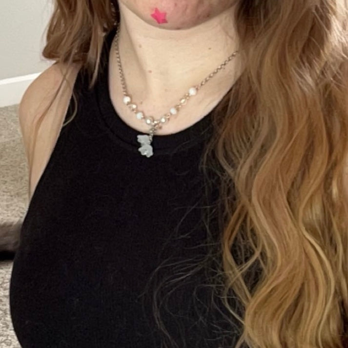 lily chain necklace