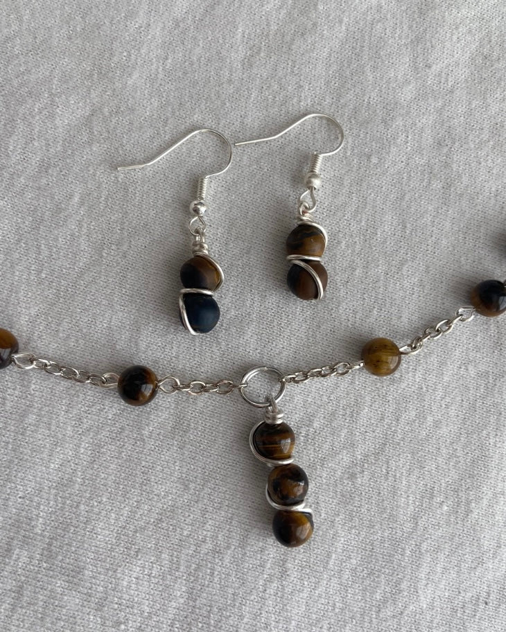 crystal wire wrapped necklace