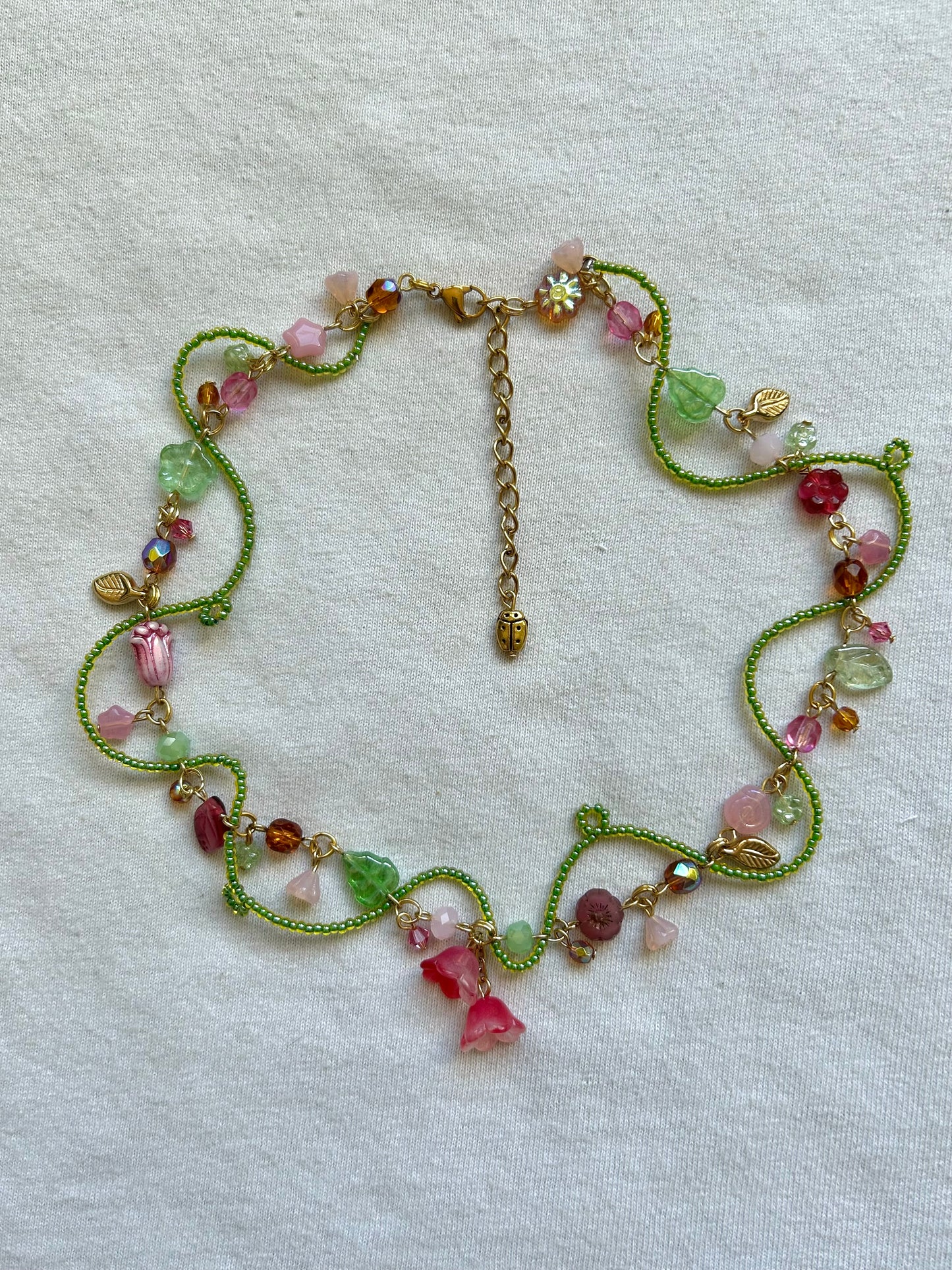 rosetta vine necklace
