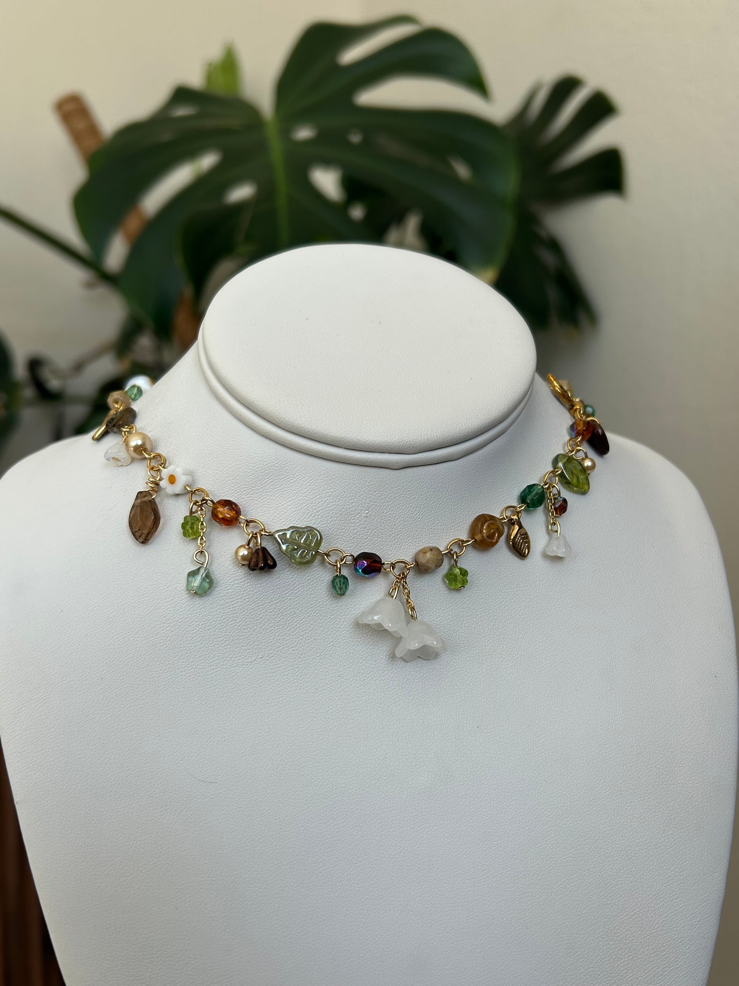 forest flower necklace