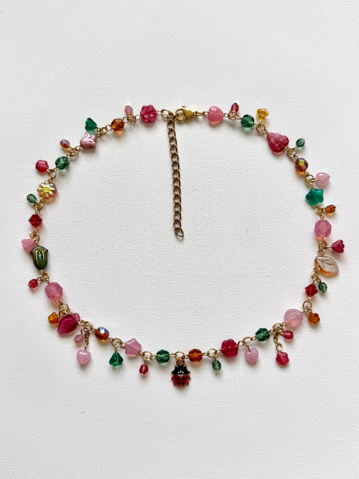 buggish breeze necklace