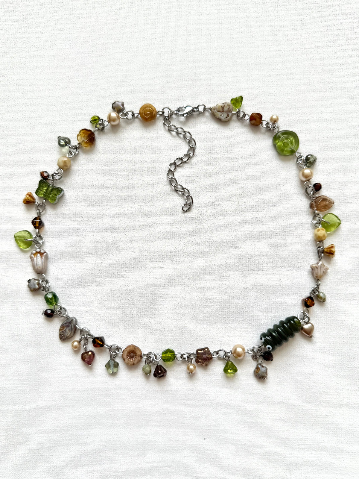 worm and cozy necklace