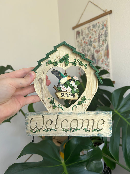 welcome wall decor with hook