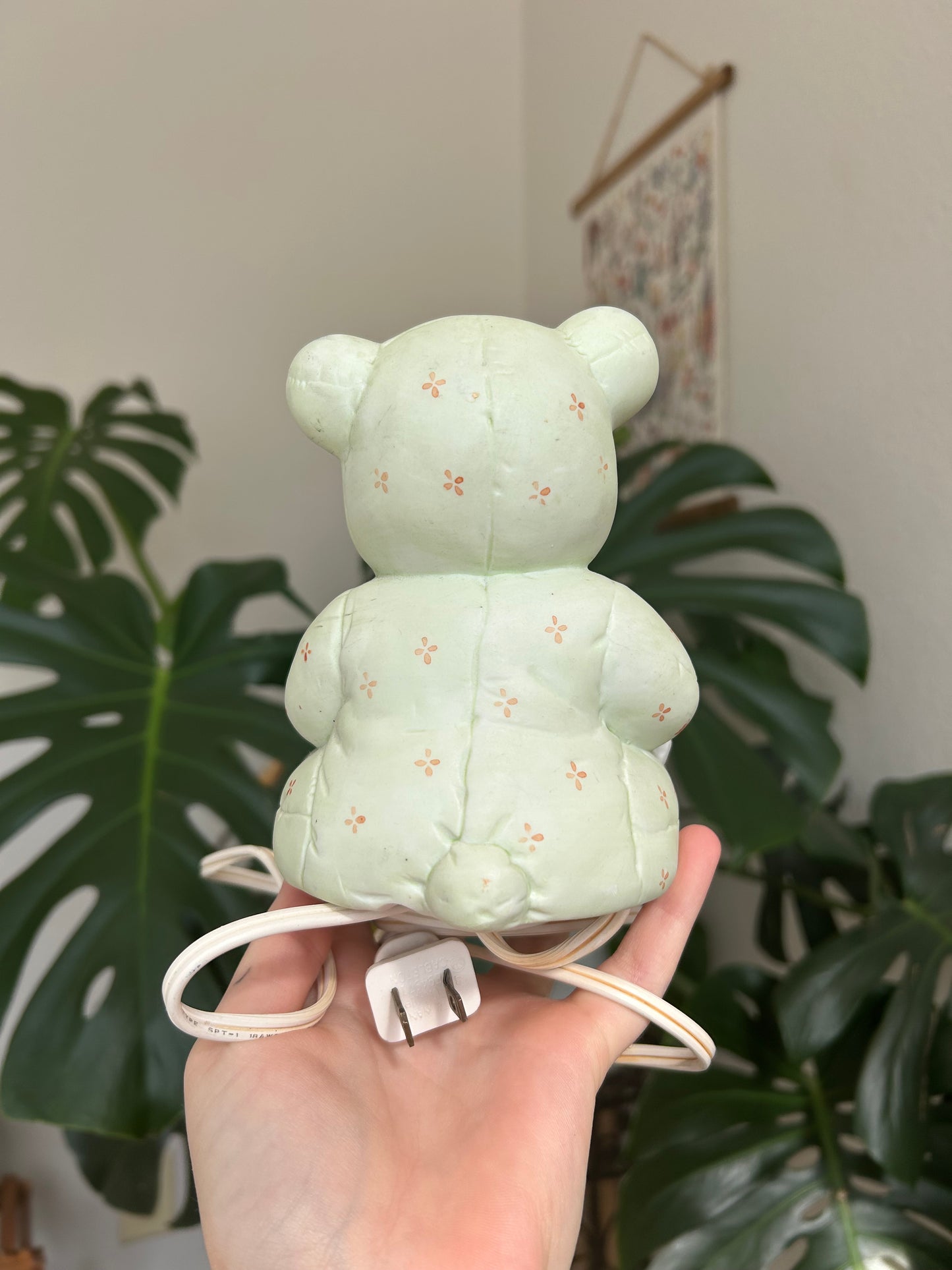 cozy teddy ceramic lamp (working)