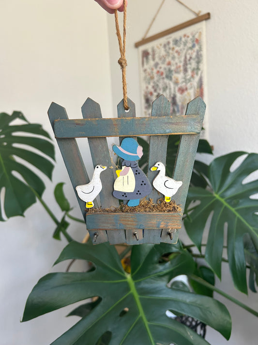 garden goose wall decor hook