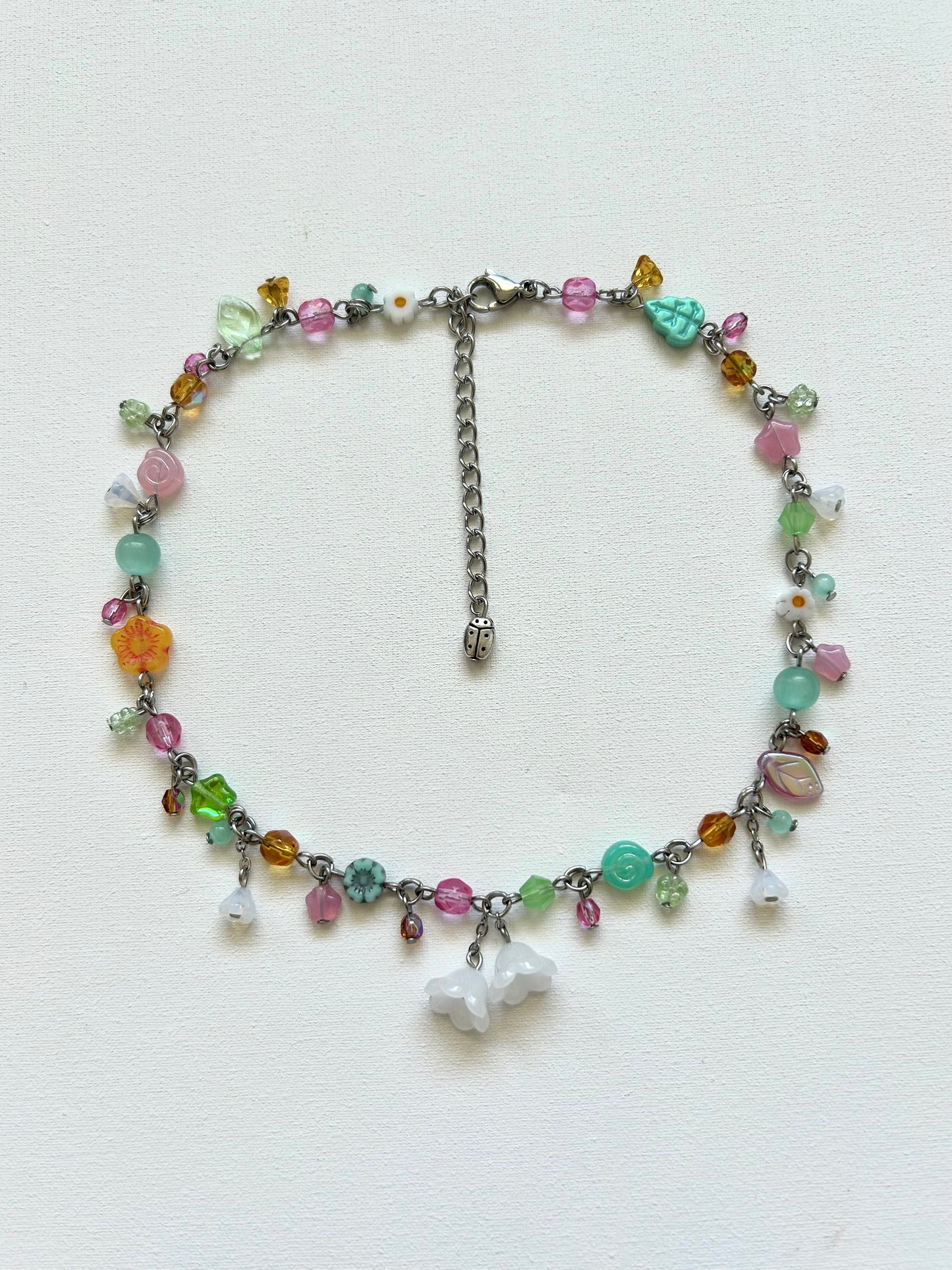 hibiscus necklace