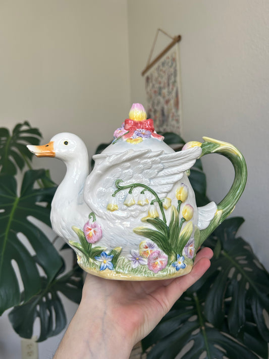 goose teapot