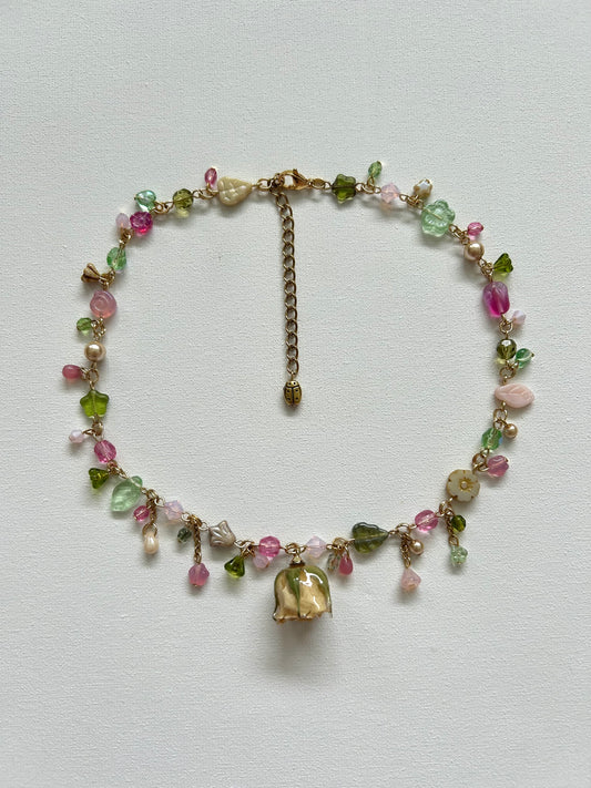 rose brûlée necklace