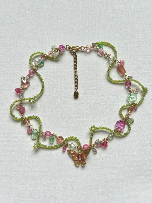 flora wings vine necklace