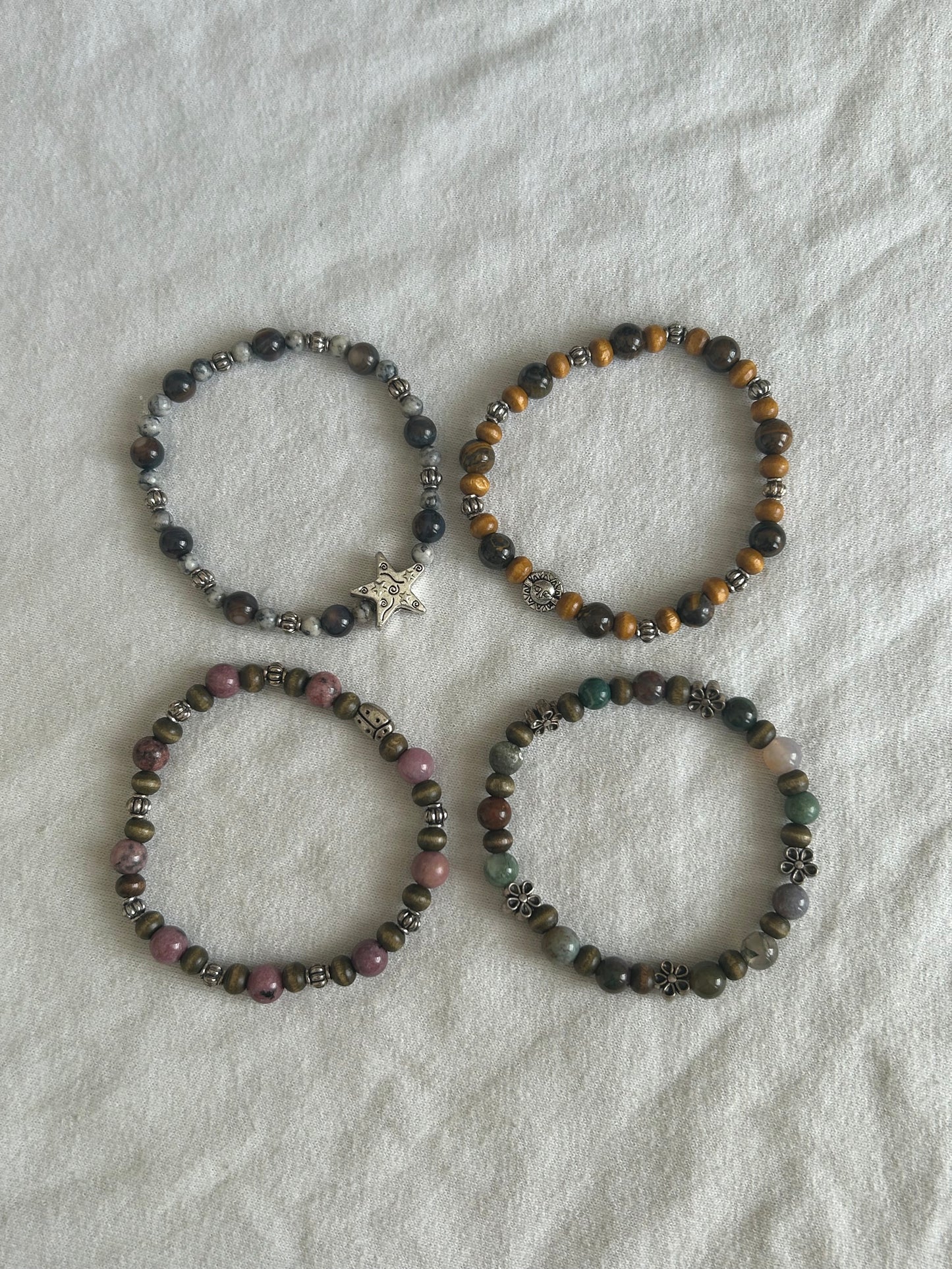 stretchy bracelets